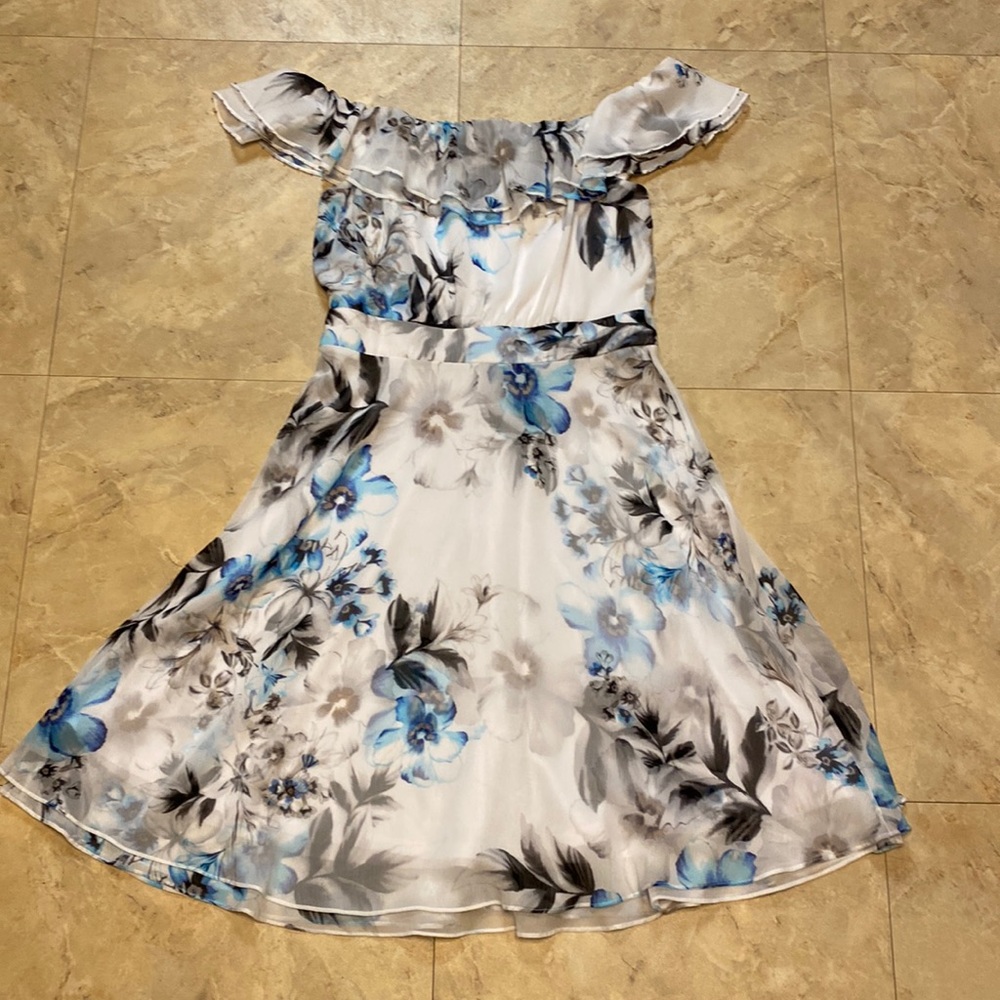 White House Black Market Floral Dress
